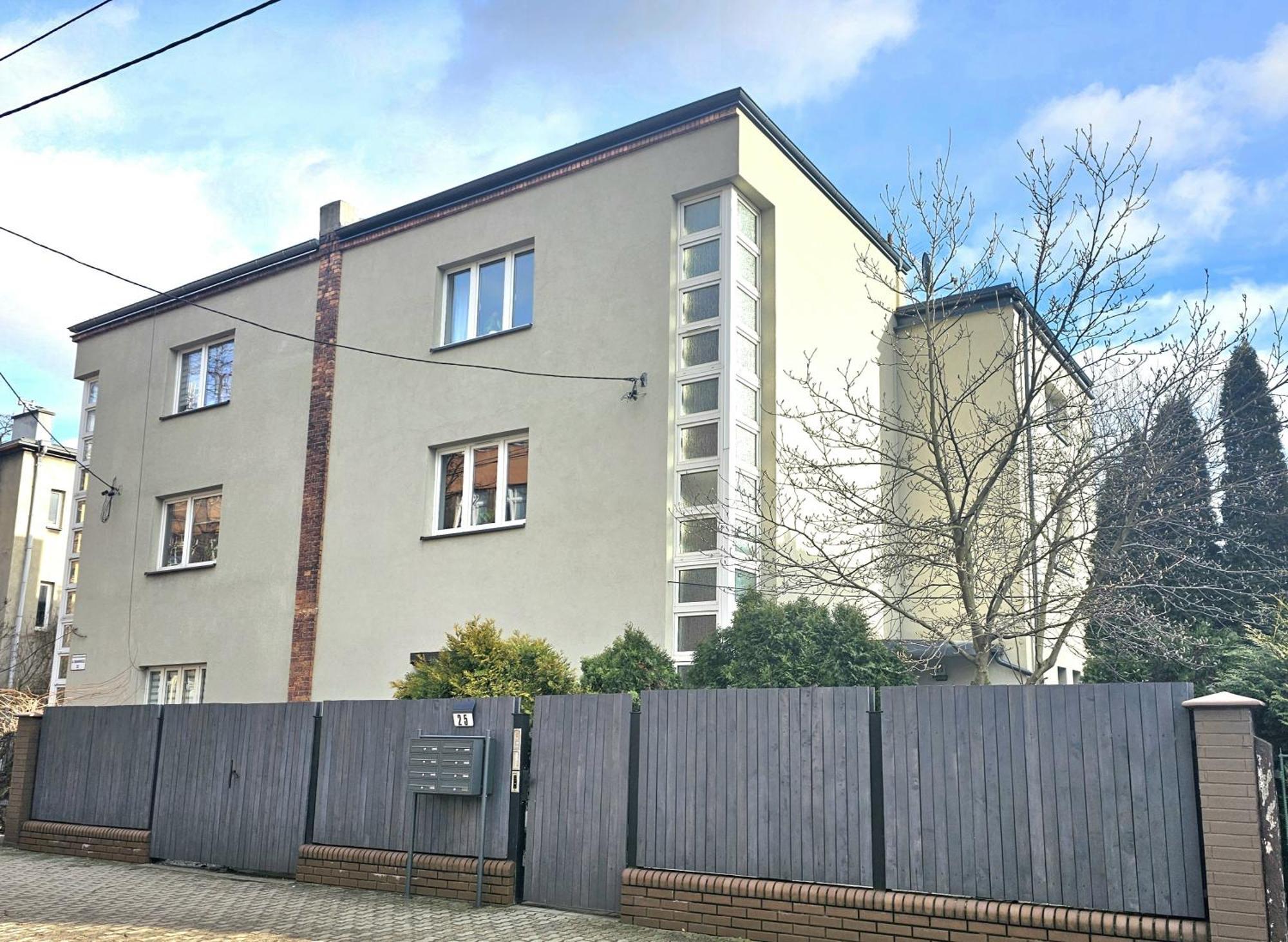 Urban Apartments Cosy No 4, Free Private Parking, Self Check-In Chorzow Bagian luar foto
